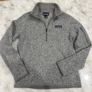 Patagonia Heathered Gray Fleece Pullover